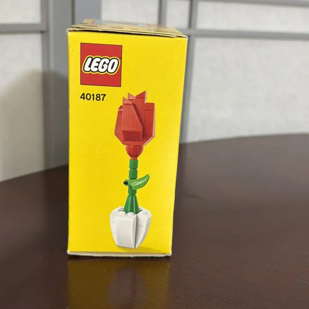 New! Lego 40187 Flower Display Set - Retired